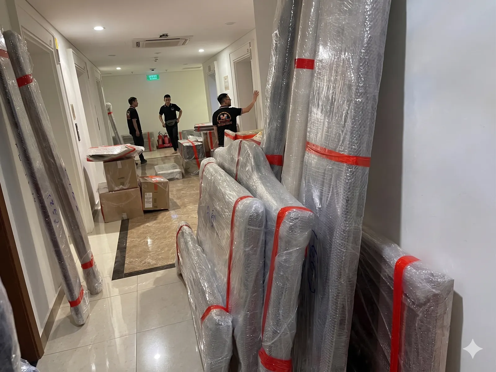 Bảo vệ nội thất căn hộ trước khi bốc xếp